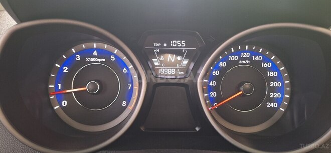 Hyundai Elantra 2015, 199,880 km - 1.8 l - Bakı