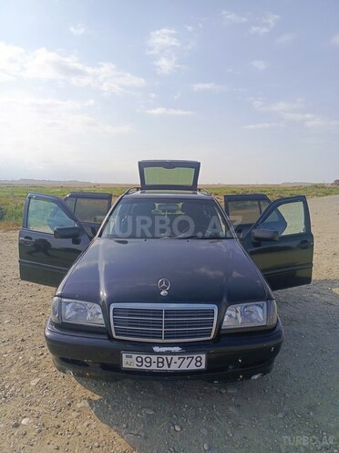 Mercedes C 200 2000, 483,336 km - 2.2 л - Goranboy