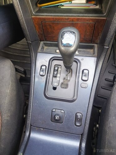 Mercedes C 200 2000, 483,336 km - 2.2 л - Goranboy