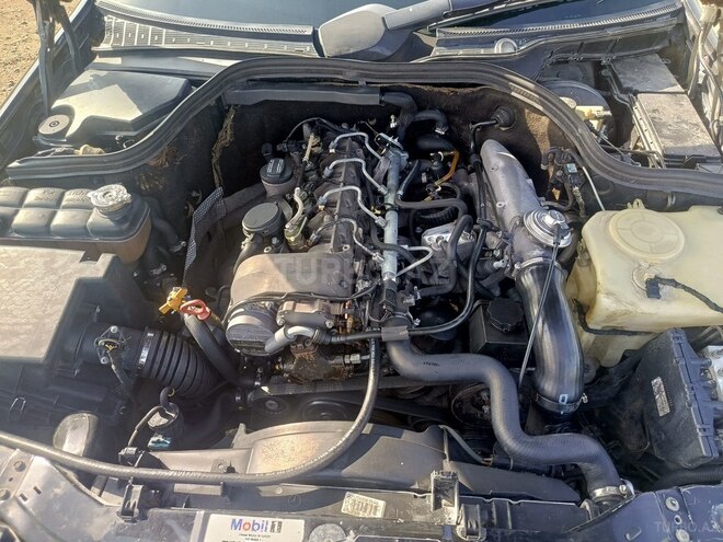 Mercedes C 200 2000, 483,336 km - 2.2 л - Goranboy