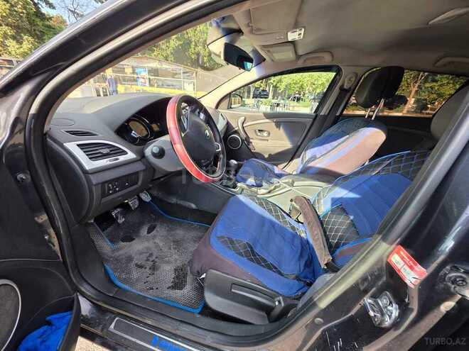 Renault Megane 2011, 301,000 km - 1.5 l - Bakı