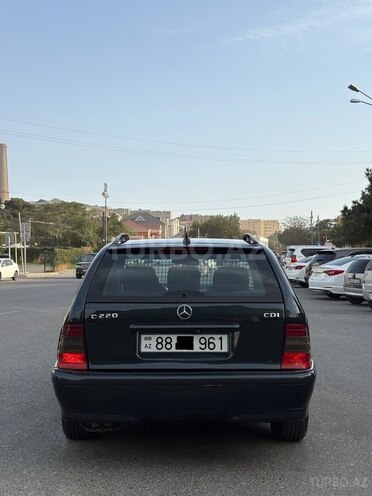 Mercedes C 220 2000, 316,000 km - 2.2 l - Bakı