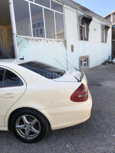 Mercedes E 220 2008, 571,000 km - 2.2 l - Bakı