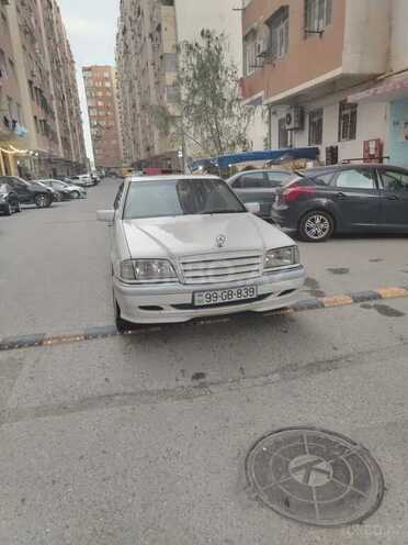 Mercedes C 200 1997, 340,000 km - 2.0 l - Bakı