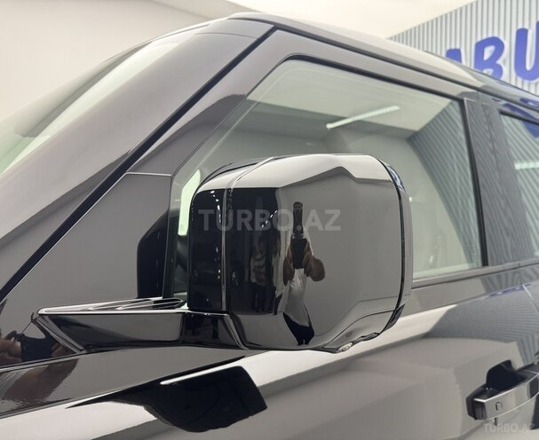 Land Rover Defender 2023, 35,800 km - 3.0 л - Bakı