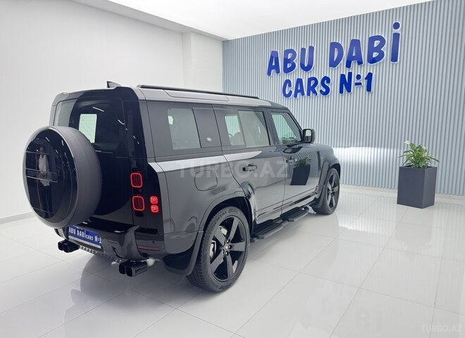 Land Rover Defender 2023, 35,800 km - 3.0 л - Bakı