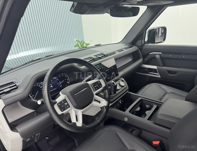 Land Rover Defender 2023, 35,800 km - 3.0 л - Bakı