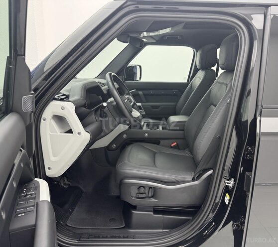Land Rover Defender 2023, 35,800 km - 3.0 л - Bakı