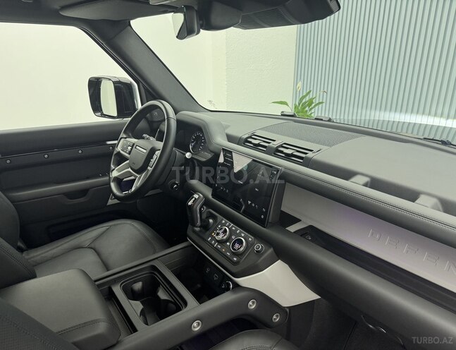 Land Rover Defender 2023, 35,800 km - 3.0 л - Bakı
