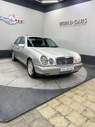 Mercedes E 240 1998, 328,111 km - 2.4 л - Sumqayıt