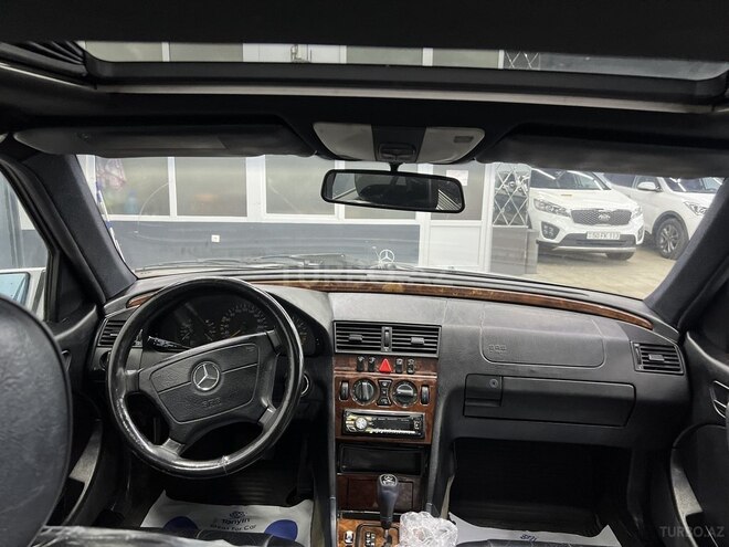 Mercedes C 180 1999, 326,111 km - 1.8 l - Sumqayıt