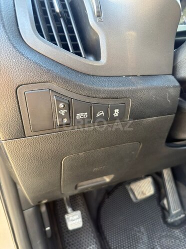 Kia Sportage 2011, 214,531 km - 2.0 л - Bakı