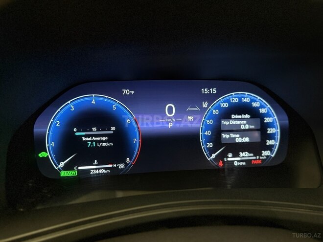 Toyota  2025, 23,500 km - 2.5 l - Bakı