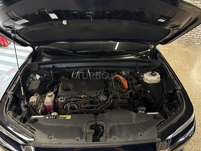 Toyota  2025, 23,500 km - 2.5 l - Bakı