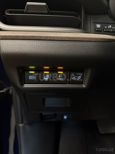 Toyota  2025, 23,500 km - 2.5 l - Bakı