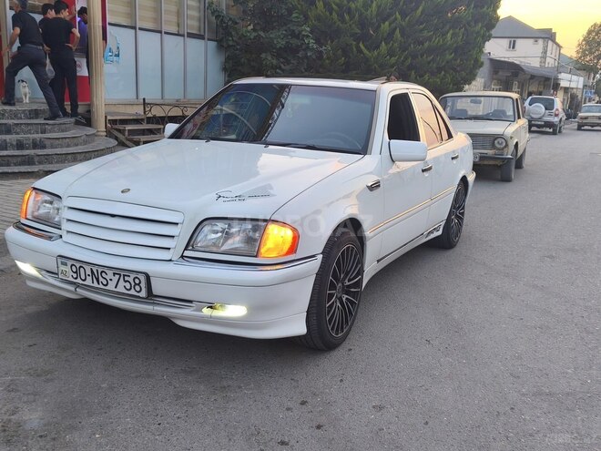 Mercedes C 230 1998, 380,000 km - 2.3 l - Gəncə