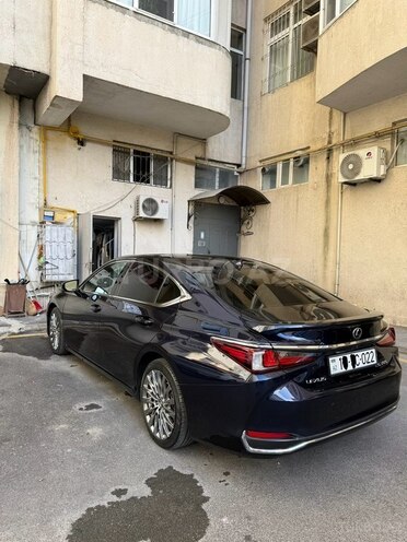 Lexus ES 300h 2020, 155,000 km - 2.5 l - Bakı