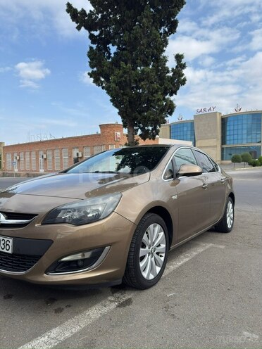 Opel Astra 2013, 174,000 km - 1.4 l - Gəncə