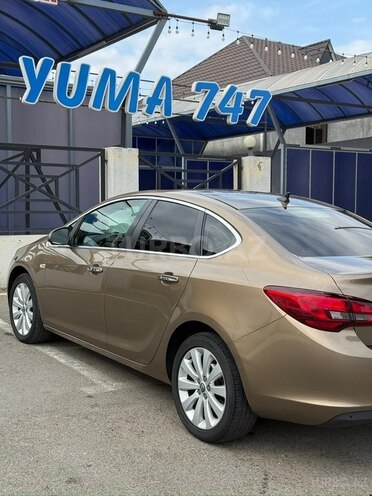Opel Astra 2013, 174,000 km - 1.4 l - Gəncə