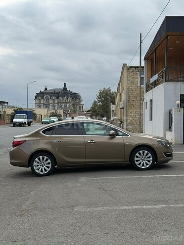 Opel Astra 2013, 174,000 km - 1.4 l - Gəncə