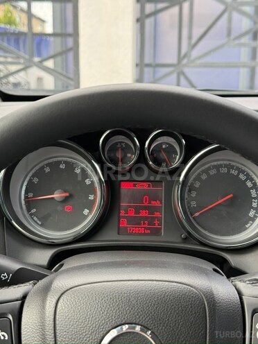 Opel Astra 2013, 174,000 km - 1.4 l - Gəncə