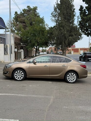 Opel Astra 2013, 174,000 km - 1.4 l - Gəncə