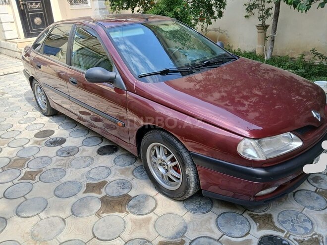 Renault Laguna 1997, 555,555 km - 1.8 l - Qax
