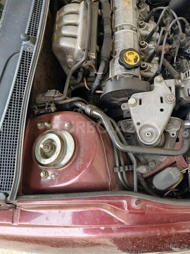 Renault Laguna 1997, 555,555 km - 1.8 l - Qax