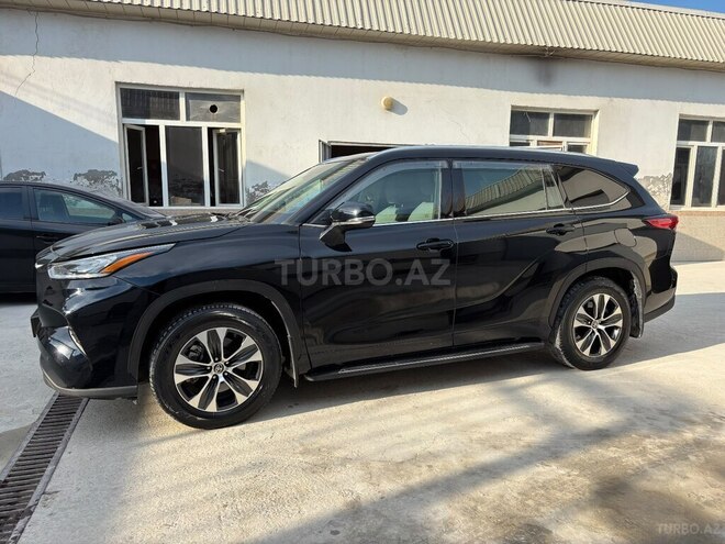 Toyota Highlander 2022, 90,000 km - 2.5 l - Bakı