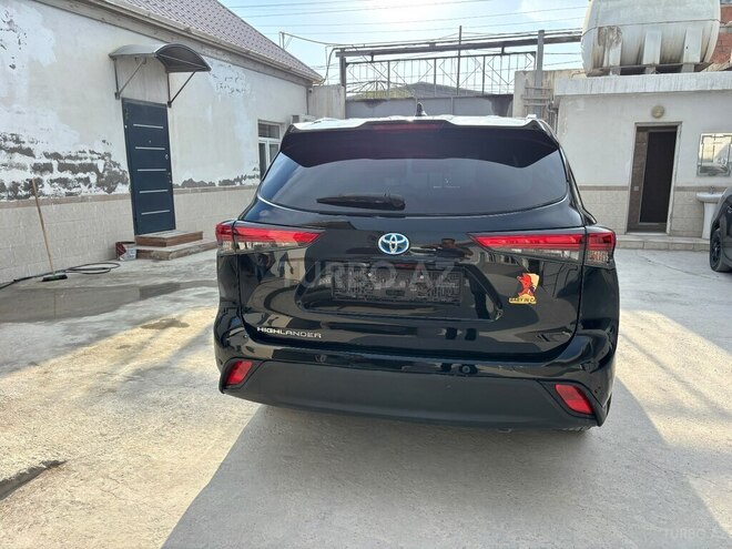 Toyota Highlander 2022, 90,000 km - 2.5 l - Bakı