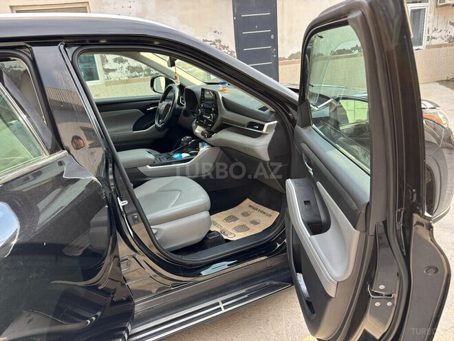 Toyota Highlander 2022, 90,000 km - 2.5 l - Bakı