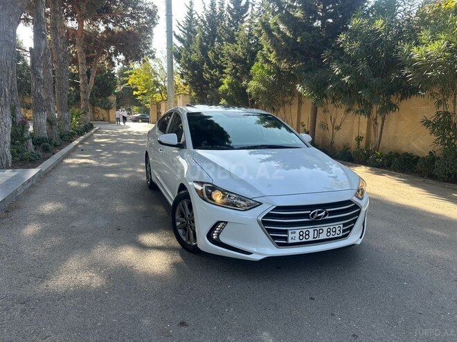 Hyundai Elantra 2018, 98,000 km - 2.0 л - Bakı