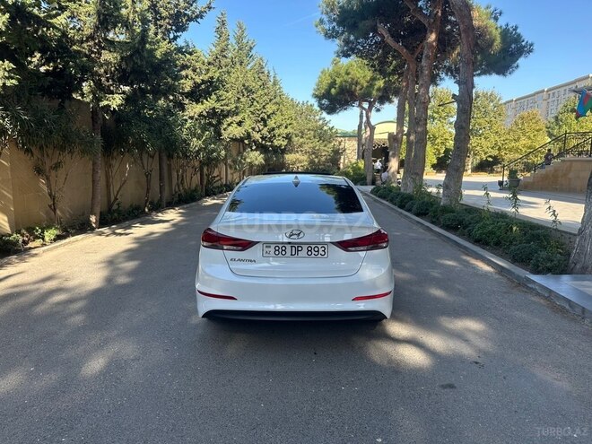 Hyundai Elantra 2018, 98,000 km - 2.0 л - Bakı