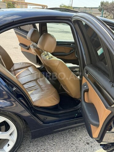 BMW 325 2003, 300,000 km - 2.5 l - Bakı