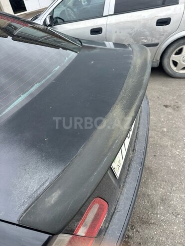 BMW 325 2000, 211,000 km - 2.5 l - Quba