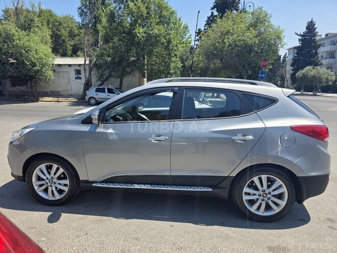 Hyundai ix35 2010, 260,000 km - 2.4 л - Sumqayıt