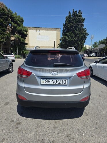 Hyundai ix35 2010, 260,000 km - 2.4 л - Sumqayıt