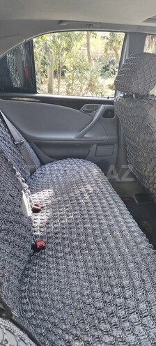 Mercedes E 240 2000, 187,050 km - 2.6 l - Bakı