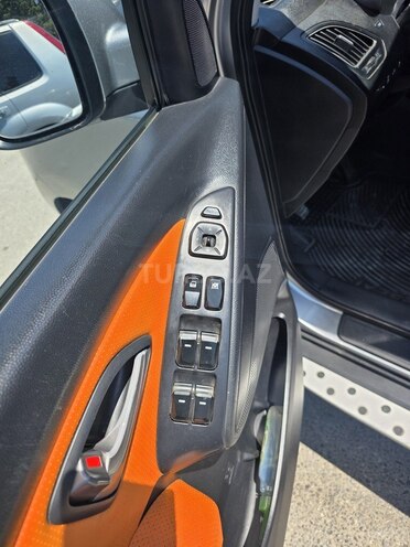 Hyundai ix35 2010, 260,000 km - 2.4 л - Sumqayıt