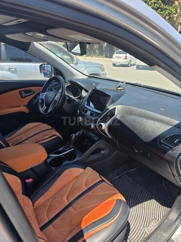 Hyundai ix35 2010, 260,000 km - 2.4 л - Sumqayıt
