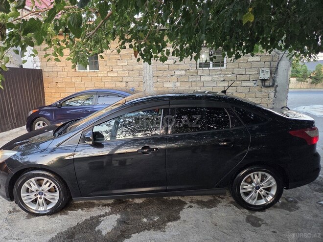 Ford Focus 2013, 233,000 km - 1.6 л - Bakı