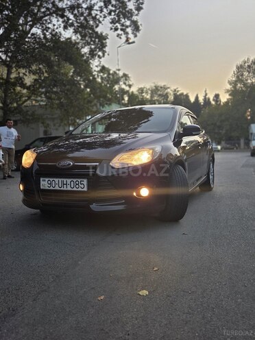 Ford Focus 2013, 233,000 km - 1.6 л - Bakı