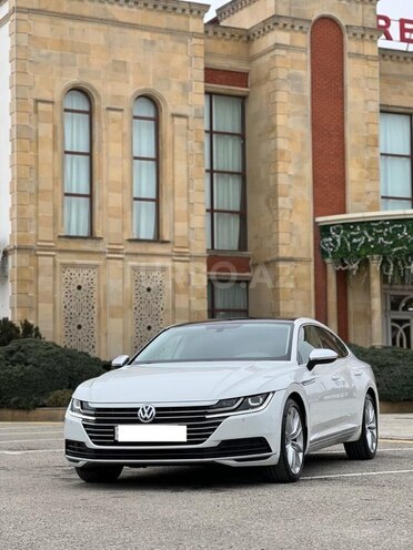 Volkswagen Arteon 2018, 128,000 km - 1.5 l - Bakı