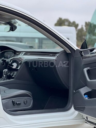 Volkswagen Arteon 2018, 128,000 km - 1.5 l - Bakı