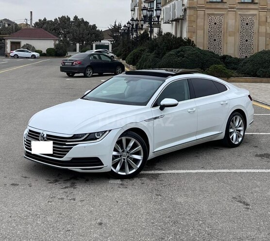 Volkswagen Arteon 2018, 128,000 km - 1.5 l - Bakı
