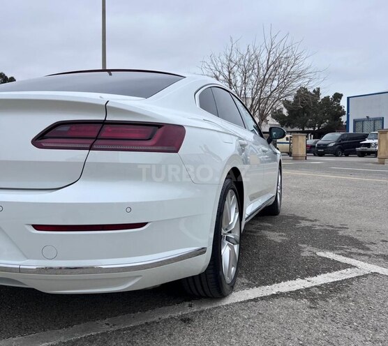 Volkswagen Arteon 2018, 128,000 km - 1.5 l - Bakı