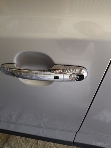 Kia Sorento 2011, 219,510 km - 2.0 l - Bakı