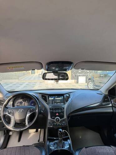 Hyundai Grandeur 2015, 252,000 km - 2.2 l - Bakı