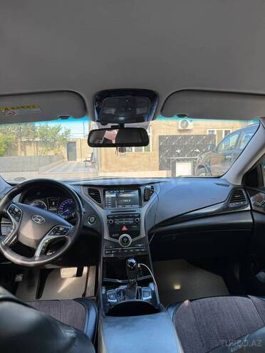 Hyundai Grandeur 2015, 252,000 km - 2.2 l - Bakı