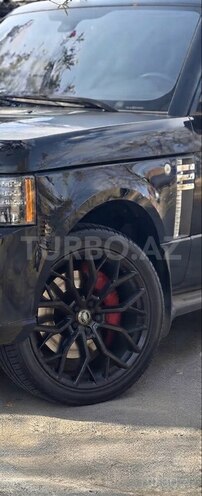 Land Rover Range Rover 2011, 220,000 km - 5.0 л - Yevlax